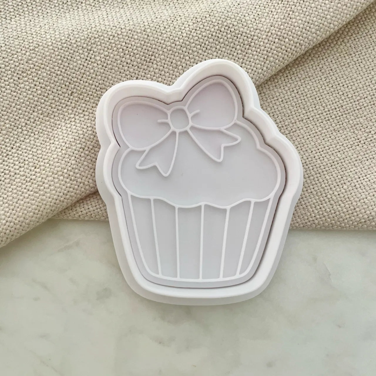 Cupcake with bow Cookie Cutter & Fondant Embosser