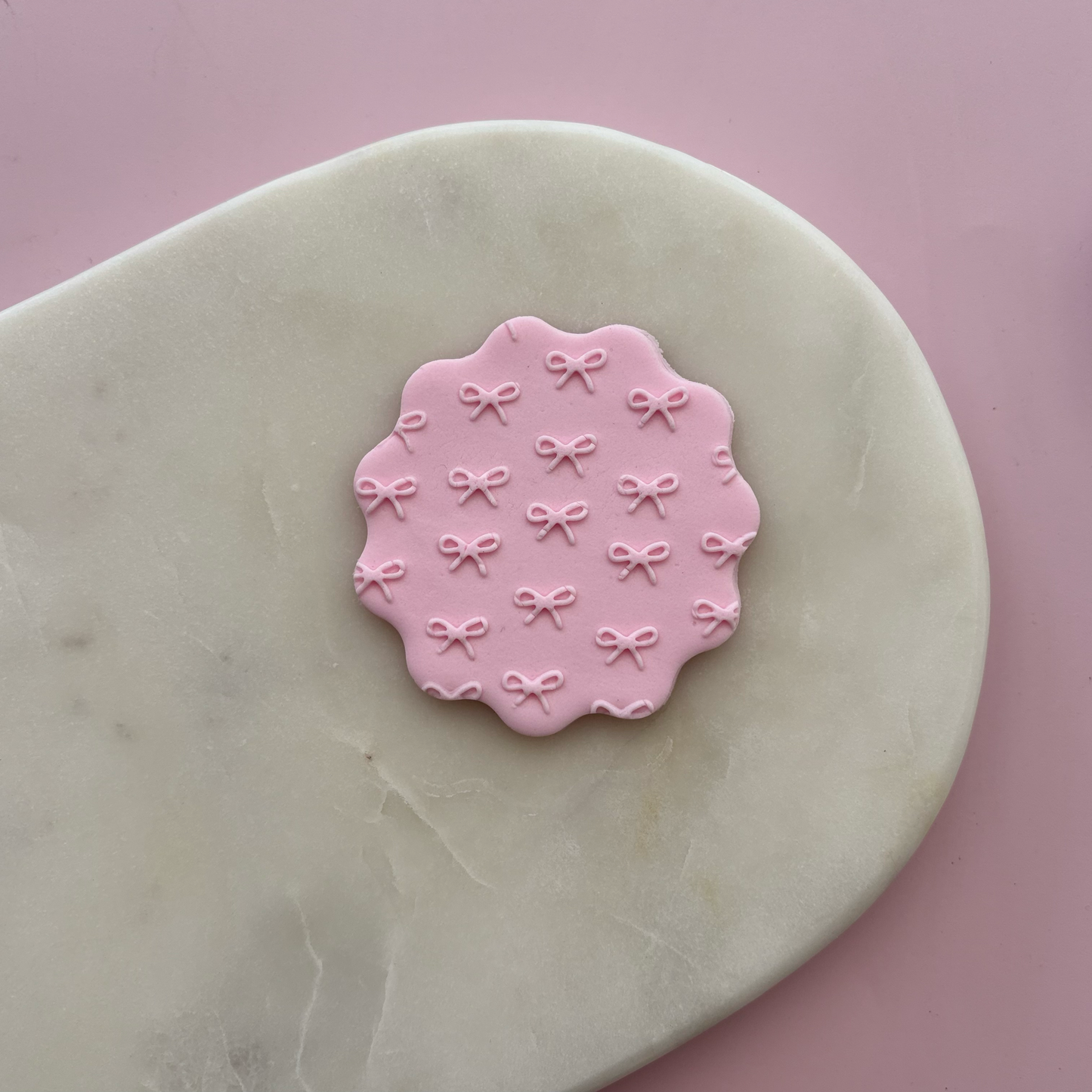 Bow pattern Cookie Debossor