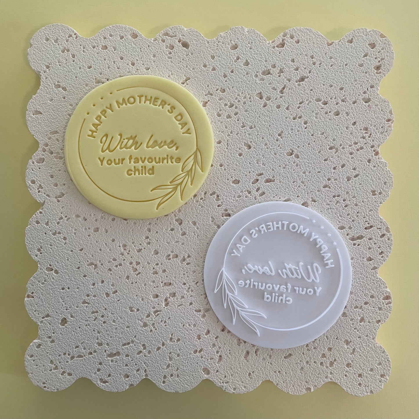 Happy Mothers Day (Favourite Child) Fondant Embosser