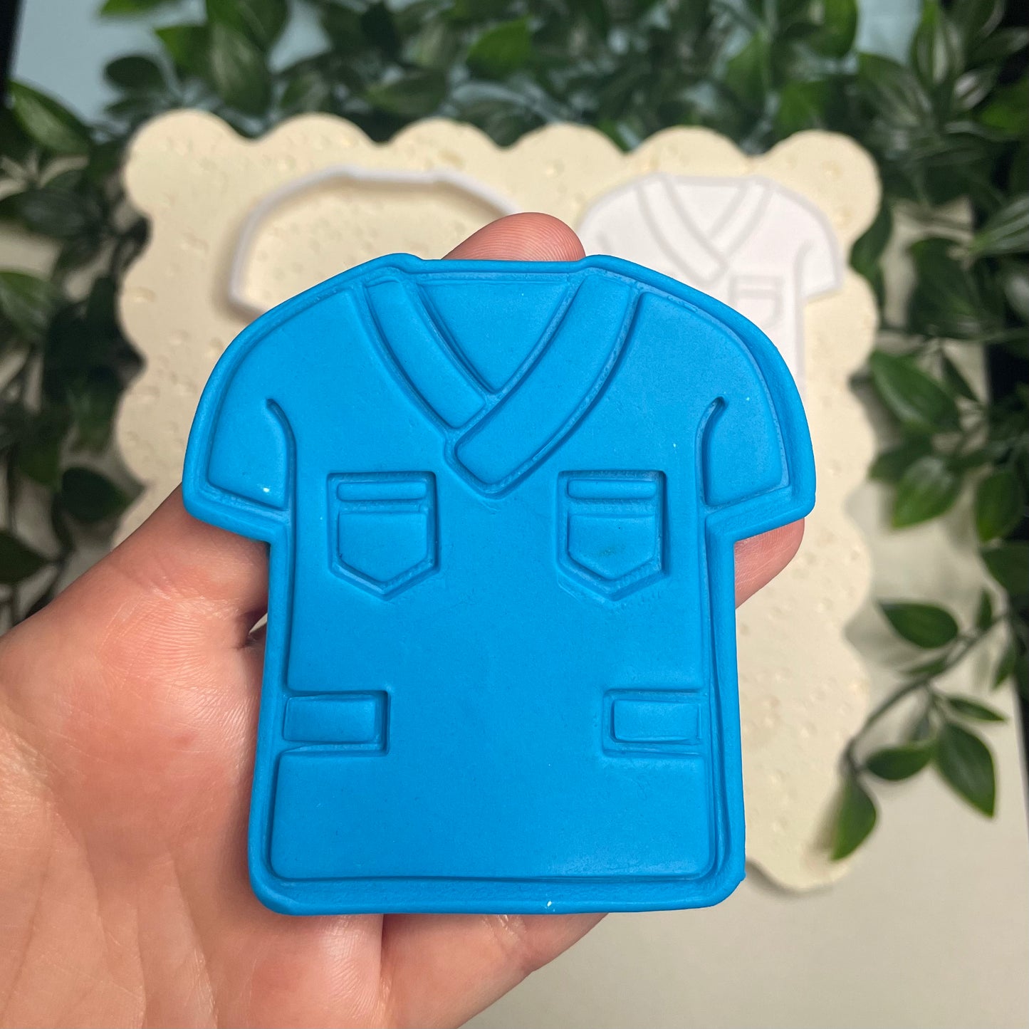 Scrubs Cookie Cutter & Fondant Embosser