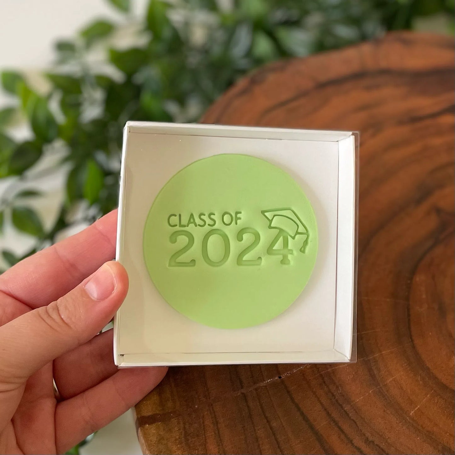 Class of 2025 with graduation hat Fondant Embosser