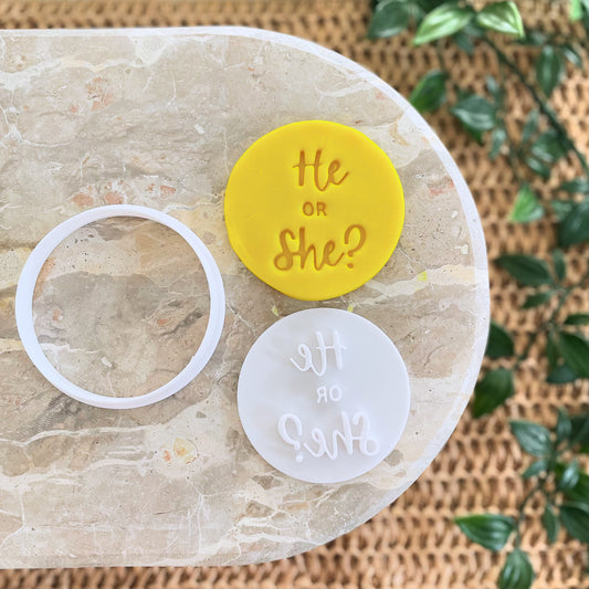 Baby Gender Reveal 'He or She' Cookie Cutter & Fondant Embosser