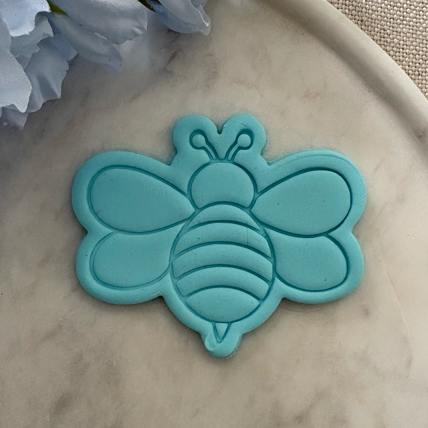 Bee - top view Cookie Cutter & Fondant Embosser