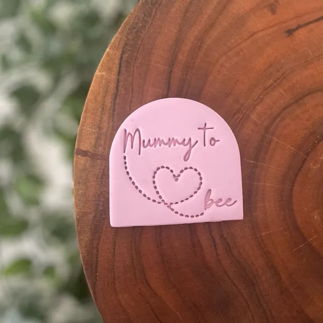 Mummy To Bee Cookie Cutter & Fondant Embosser