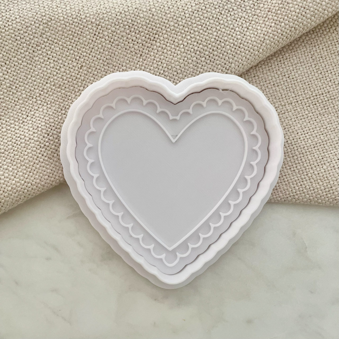 Scalloped heart frame Cookie Cutter & Fondant Embosser