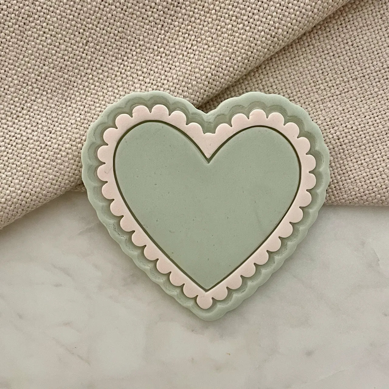 Scalloped heart frame Cookie Cutter & Fondant Embosser