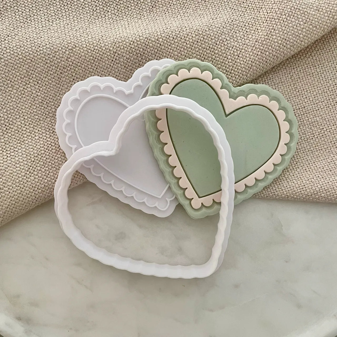 Scalloped heart frame Cookie Cutter & Fondant Embosser