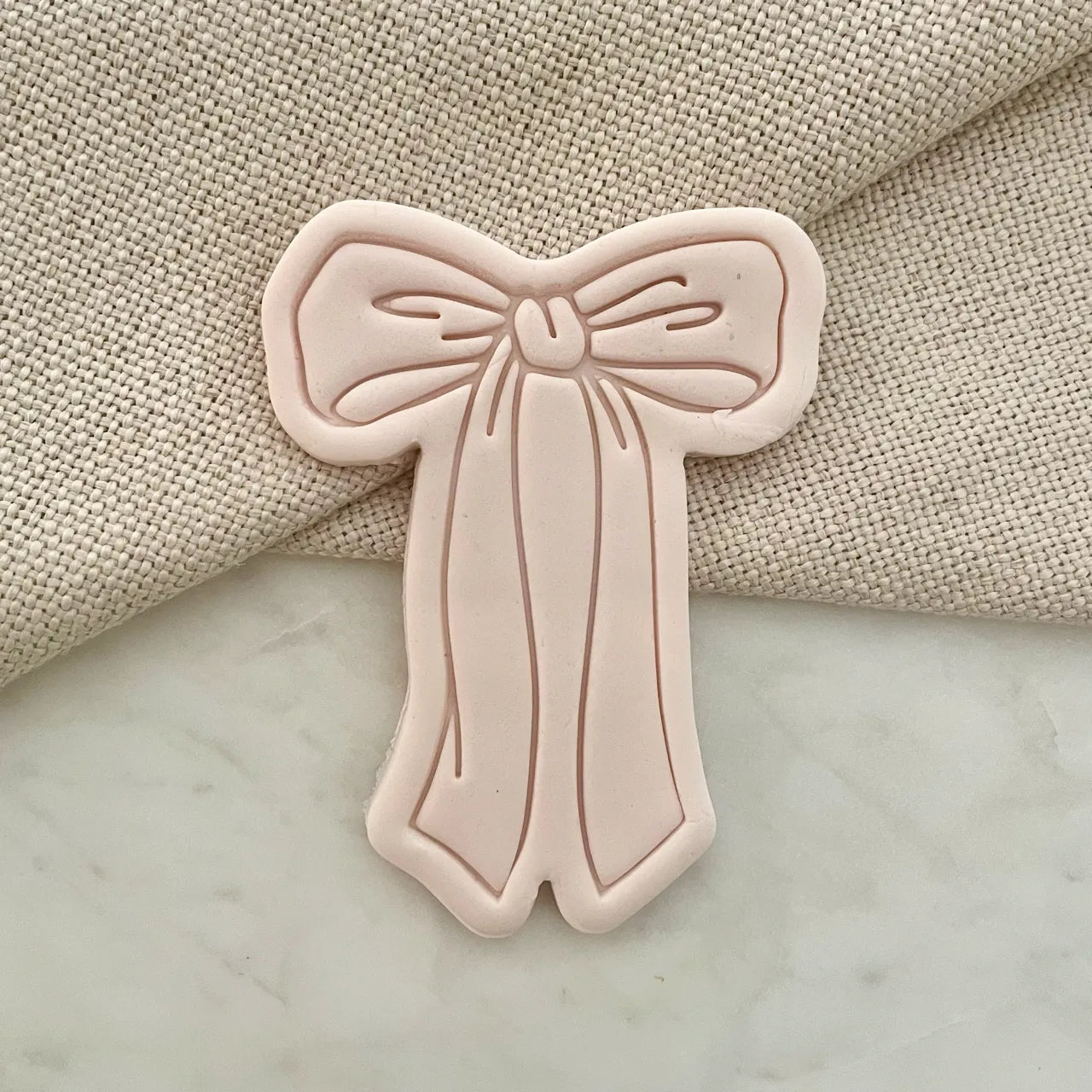 Longer dainty bow Cookie Cutter & Fondant Embosser