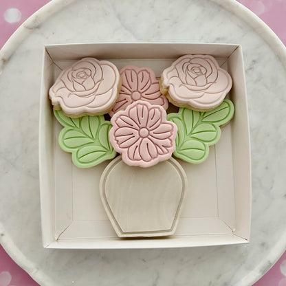 Bouquet of flowers cookie cutter & embosser set