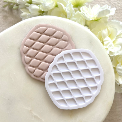Bunya Nut Cookie Stamp & Cutter