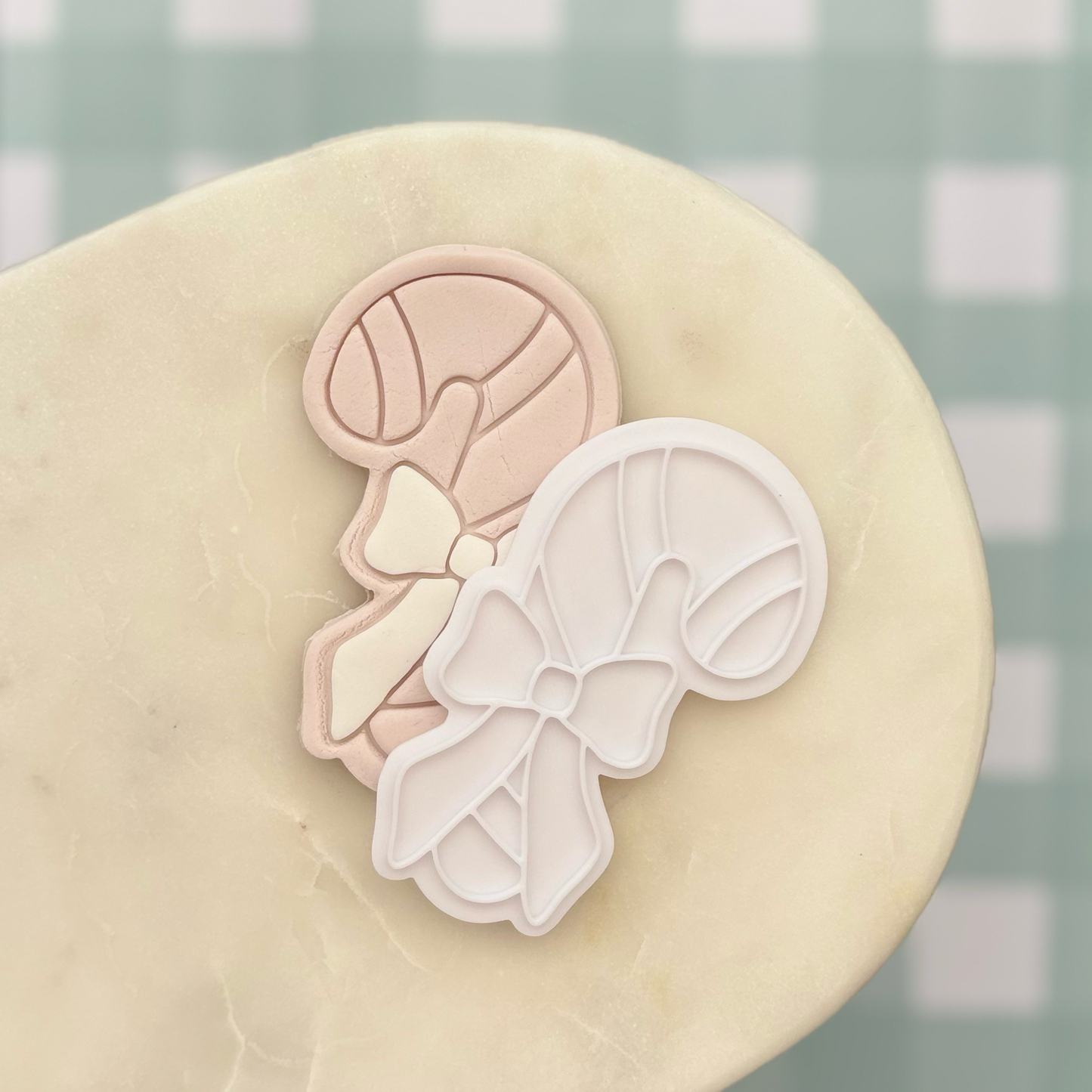 Candy Cane with Bow Cookie Stamp & Cutter