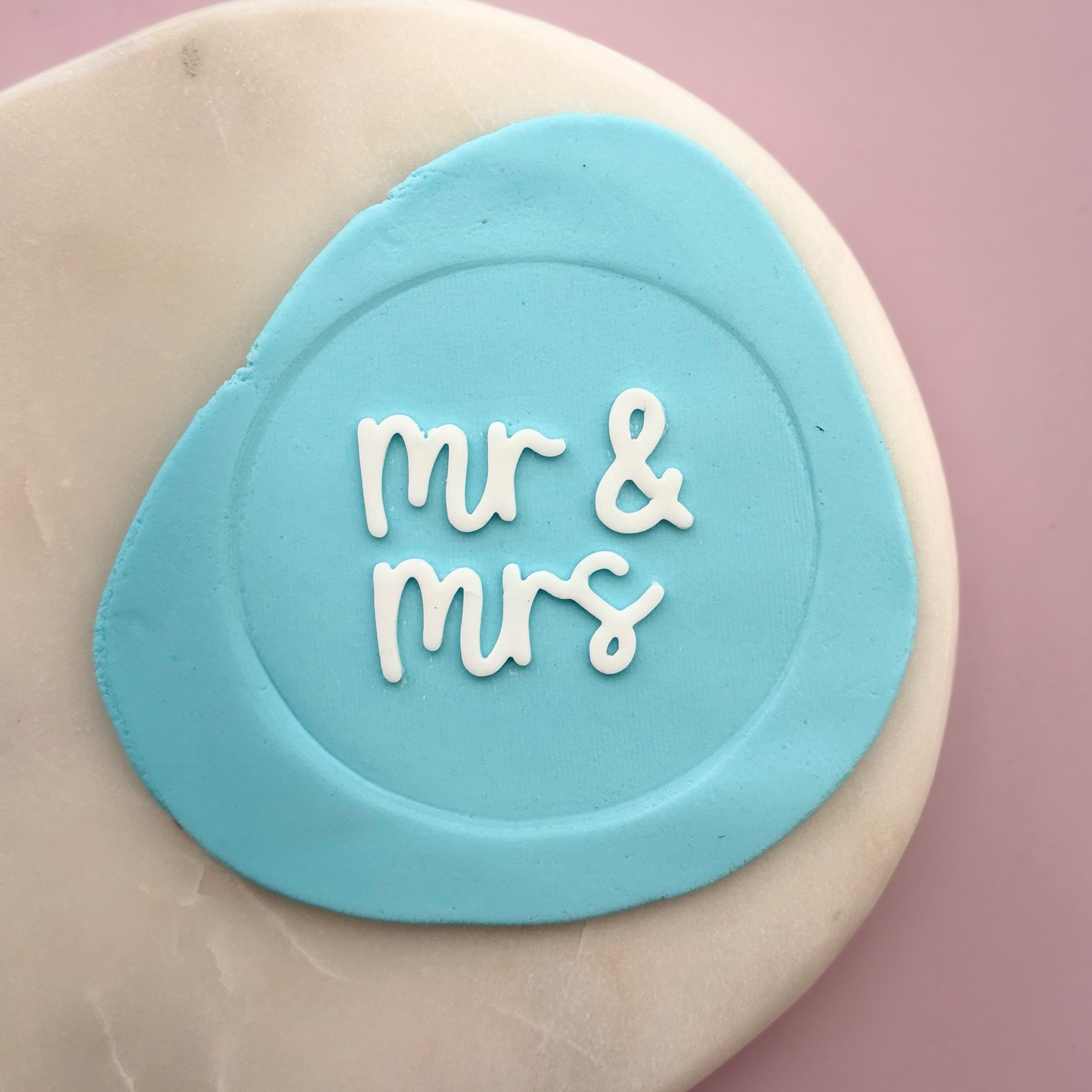 Mr & Mrs Cookie Debossor