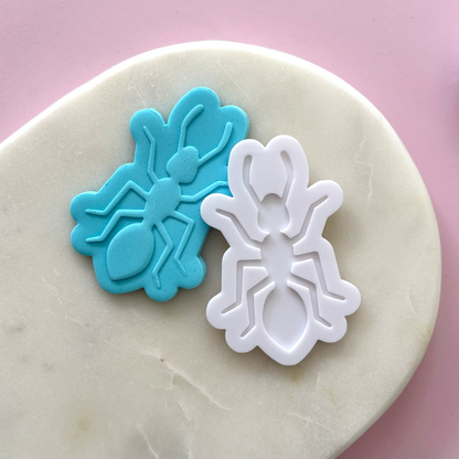 Bull ant Cookie Debossor & Cutter