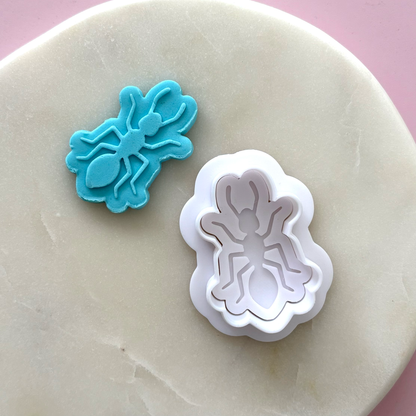 Bull ant Cookie Debossor & Cutter