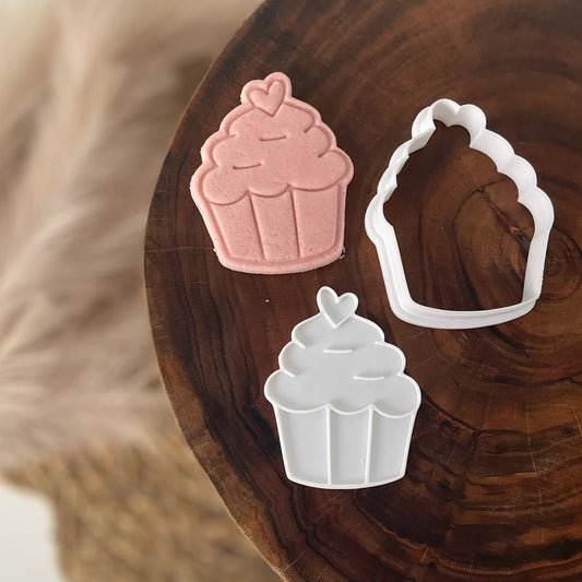 Cupcake with Heart Cookie Cutter & Fondant Embosser