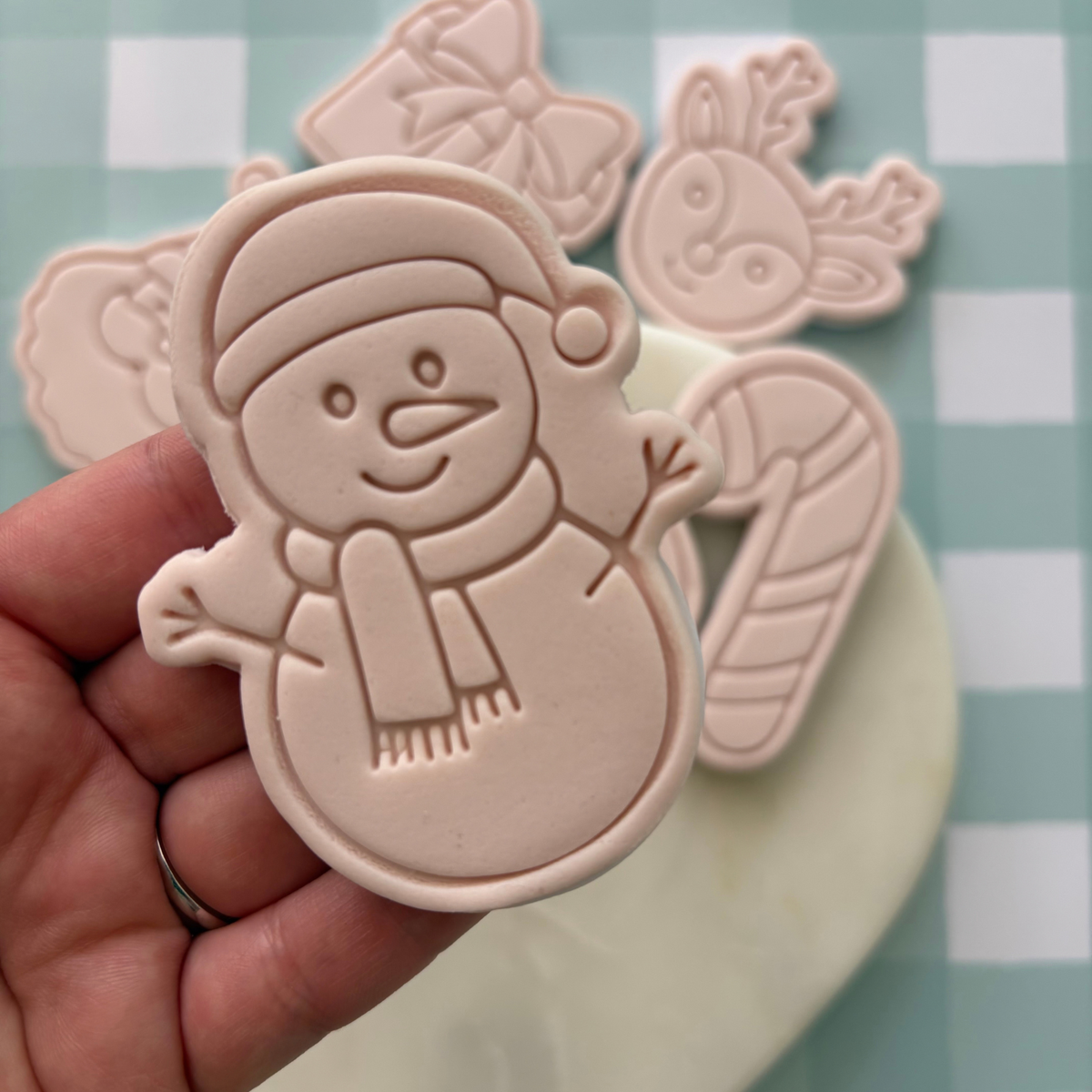 Snowman Cookie Stamp & Cutter